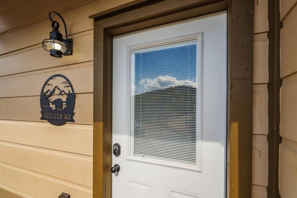 Shelter Me - 5 Miles To Dollywood , Hot Tub, Wi-Fi, Game Room 鸽子谷 外观 照片